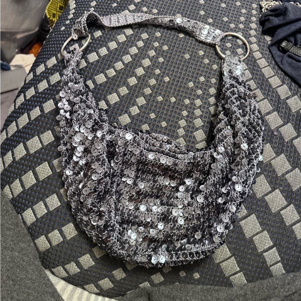 Bisou bisou Silver Sequin bag - Picture 3 of 5